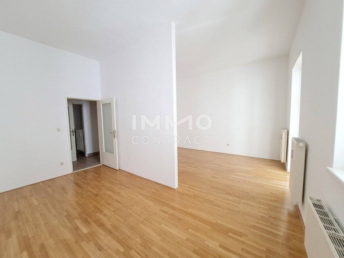 Charming 1-room Old building Apartment in Graz, 57m² | Sackstraße 14 Top 13