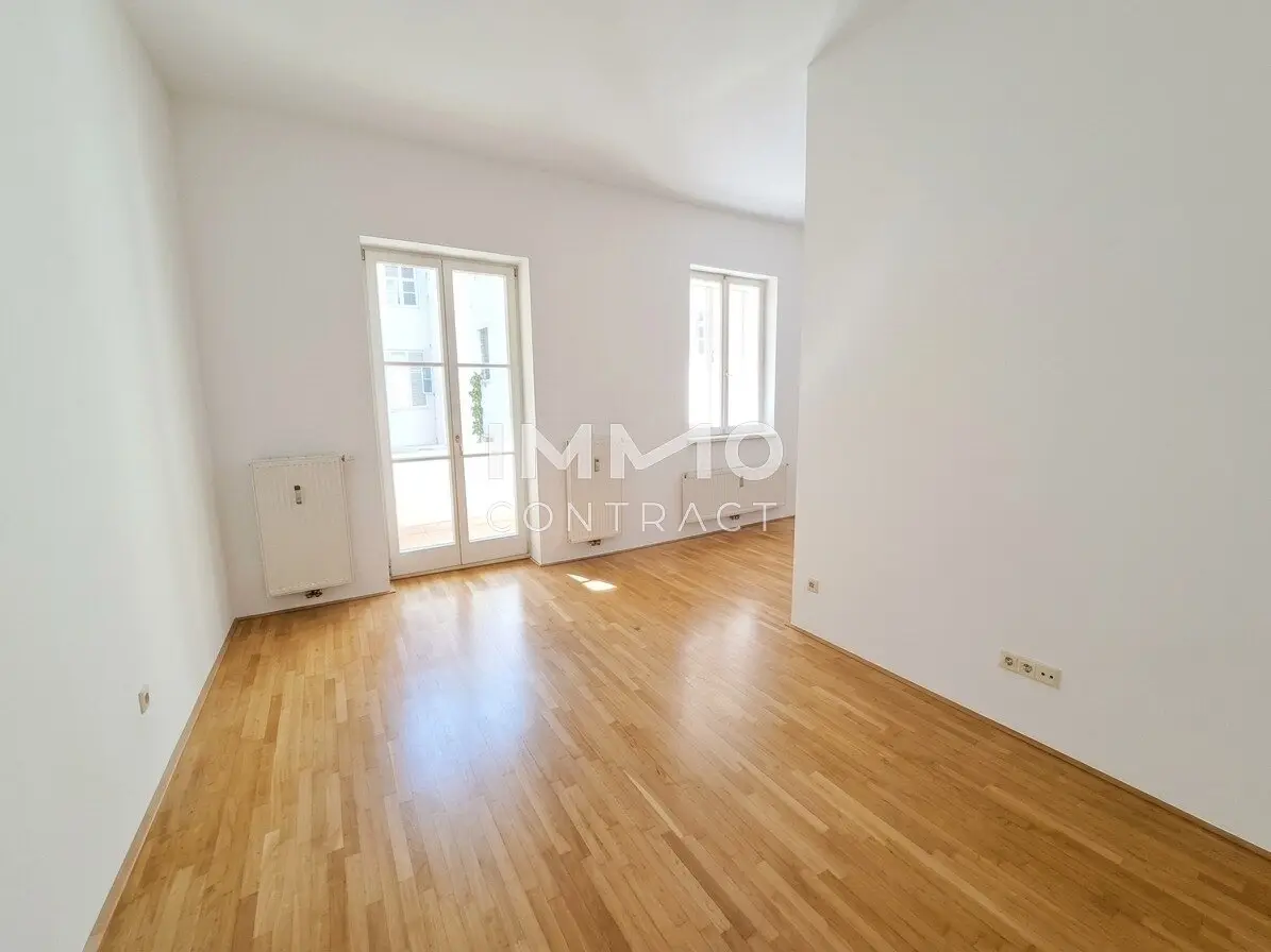 Charming 1-room Old building Apartment in Graz, 57m² | Sackstraße 14 Top 13