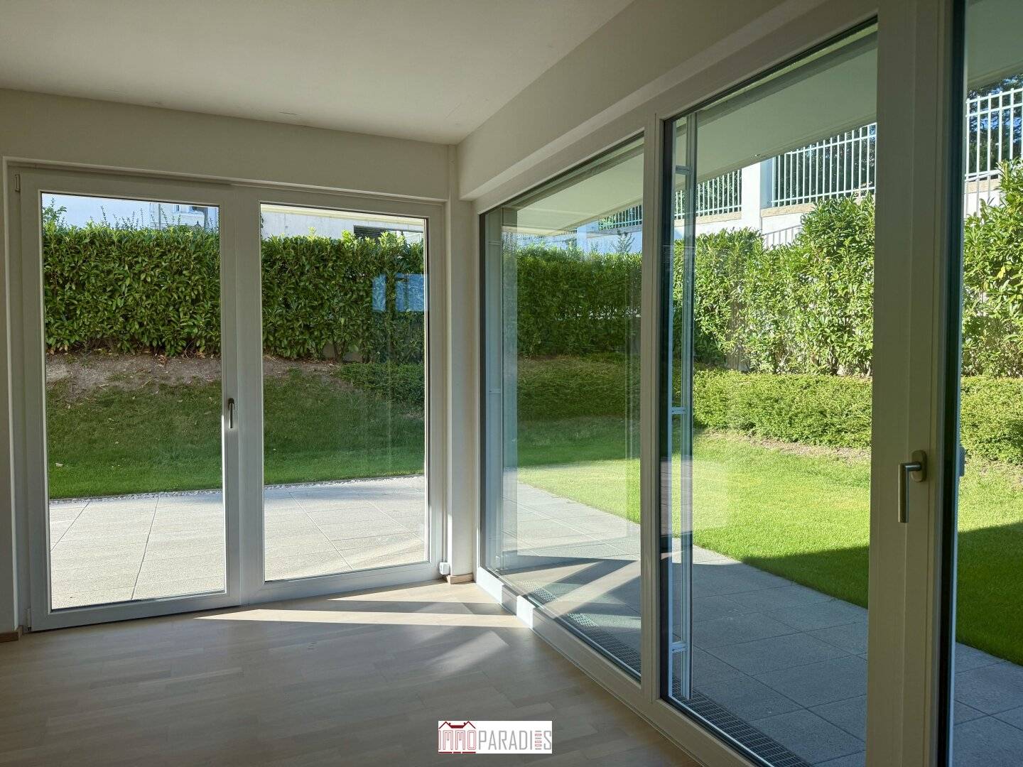 Like-new 3-room garden apartment in exclusive location at Badener Mitterberg