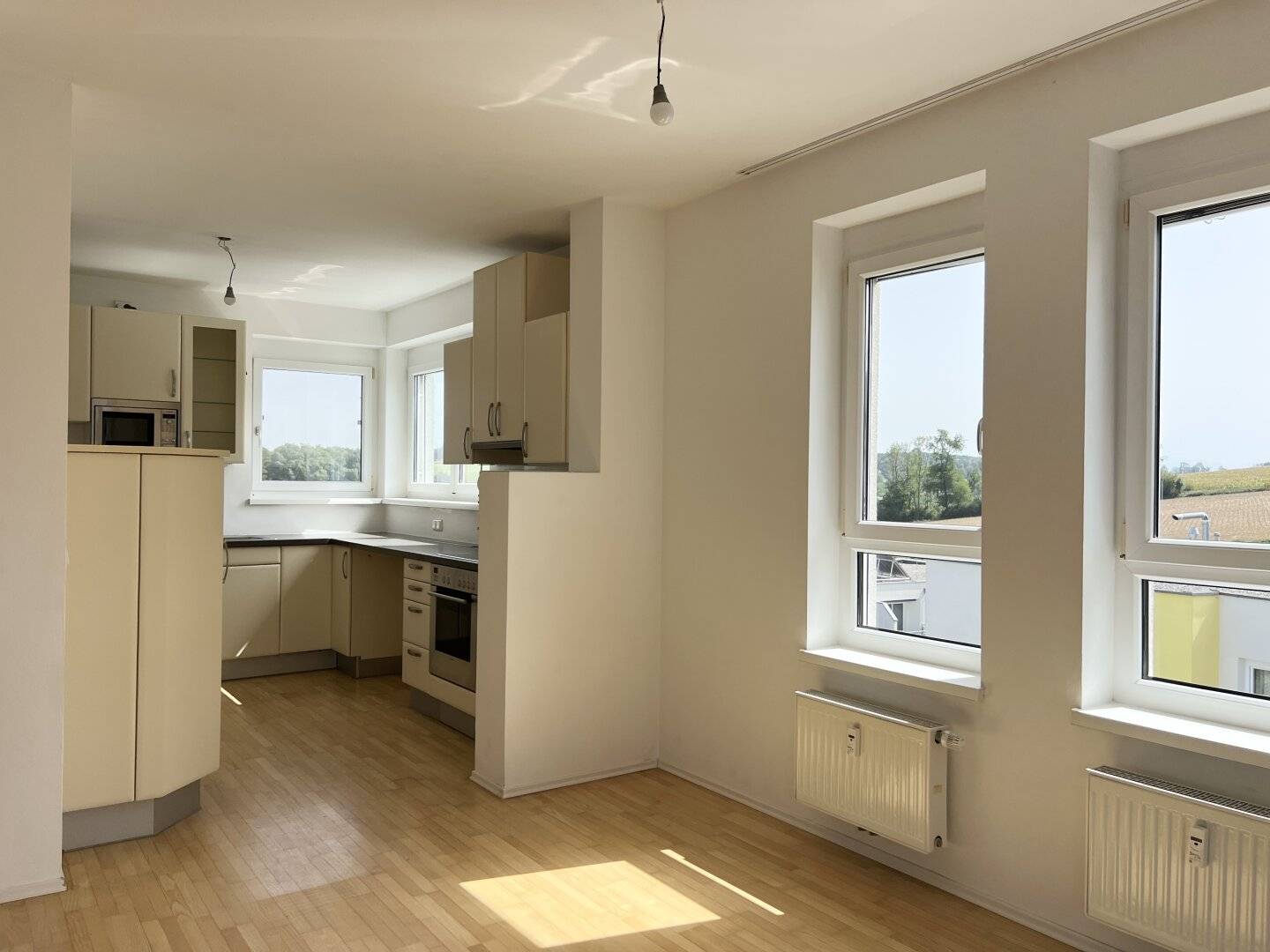 115 m² living comfort: two children's rooms, master area and loggia