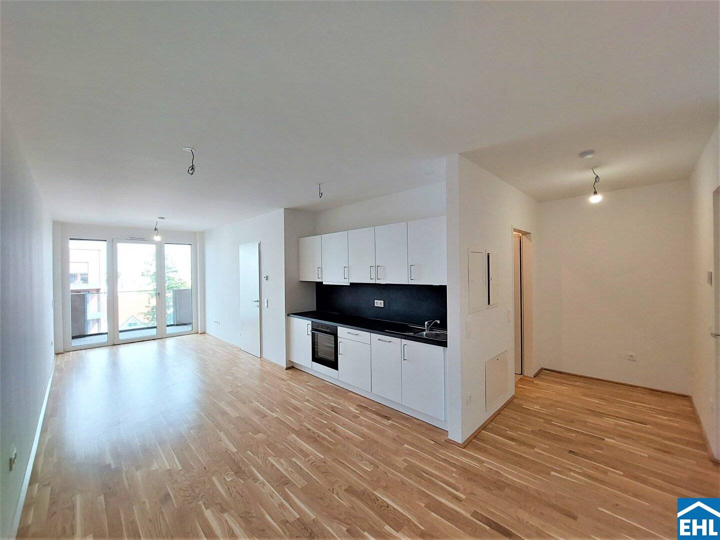 Cosy 2-room apartment with balcony in Breitensee