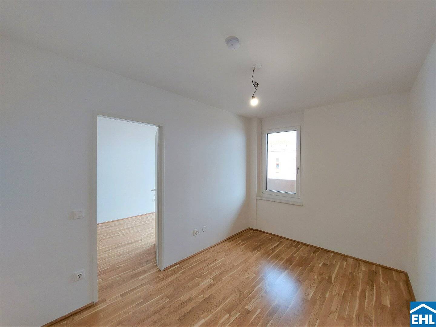 Cosy 2-room apartment with balcony in Breitensee