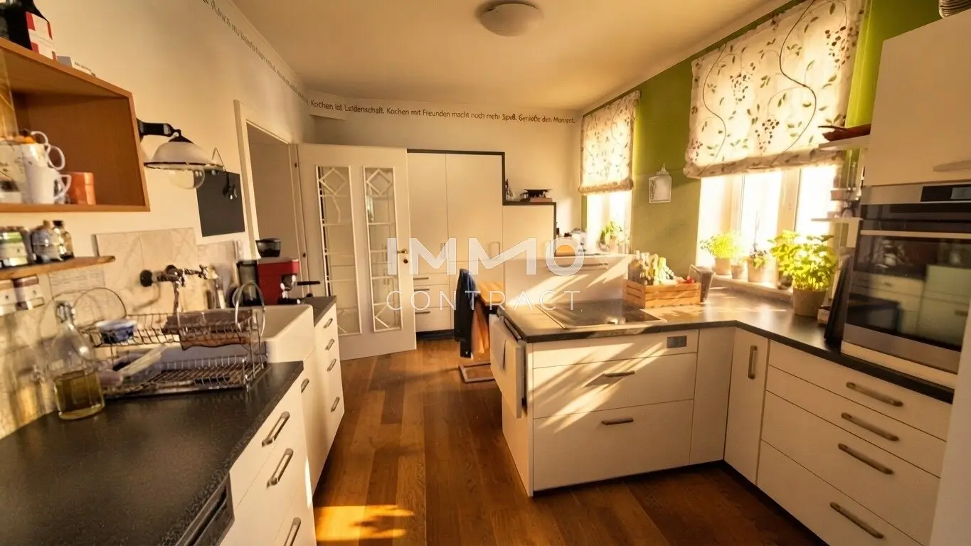 Exklusive Dachgeschosswohnung mit großer Terrasse, Sauna und zwei Eigentumsparkplätzen im Zentrum von Wieselburg