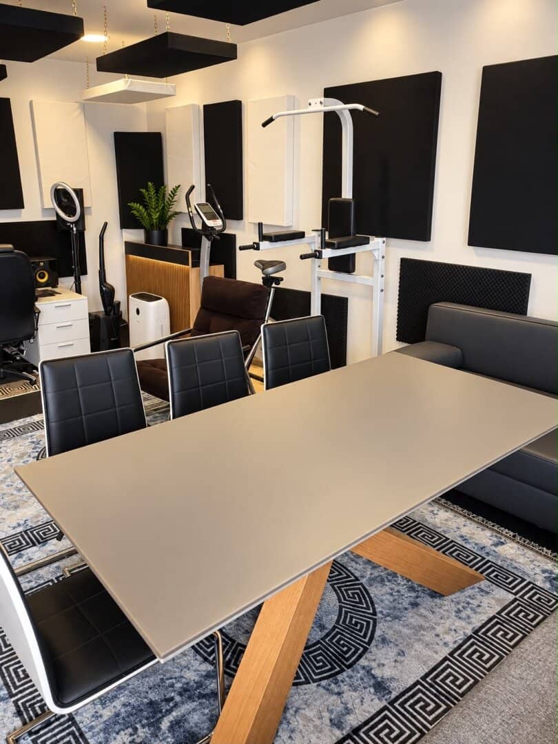 COMMISSION-FREE!!! Various usage options office, music rehearsal room, hobby, photo studio etc. 32.5 m² NO8
