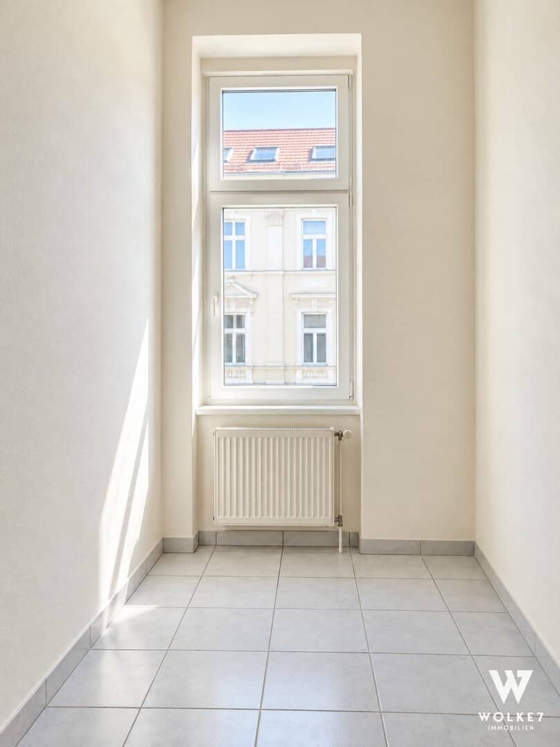 Charming 3-room period apartment - urban living &amp; well connected