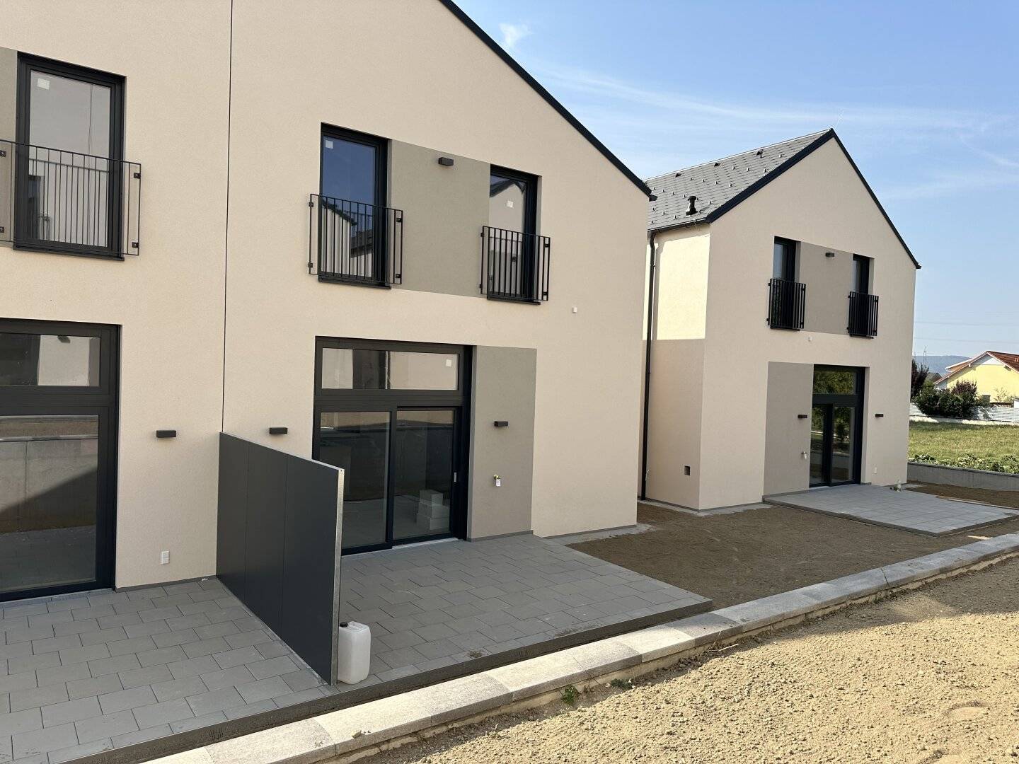 Semi-detached house with garden | First occupancy | 3 bedrooms | 5 min from Korneuburg