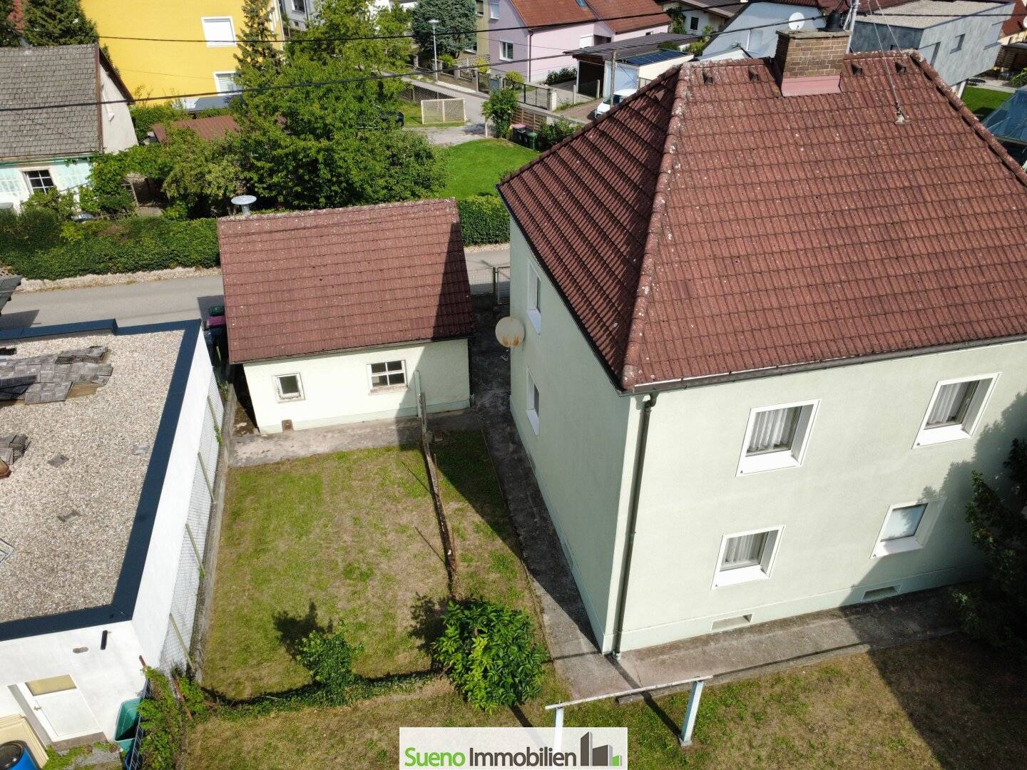 Großzügiges Ein- oder Zweifamilienhaus mit Garten, Garage &amp; Keller – zentral, nahe Flughafen Linz