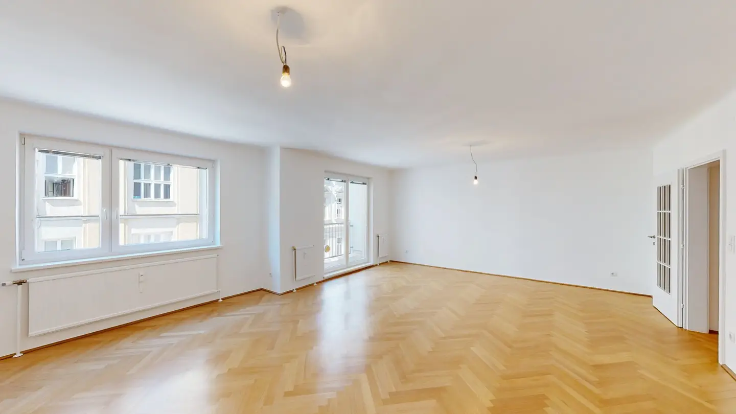 Modern renovated apartment | 2 bathrooms/WCs | open-plan kitchen | top location & infrastructure
