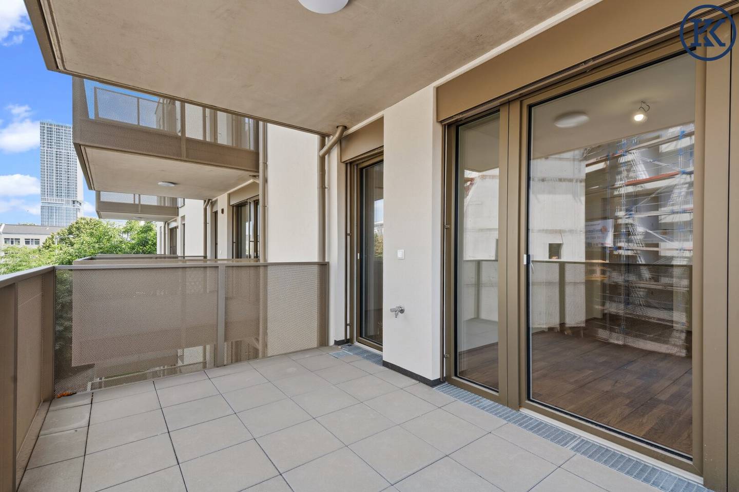 Exclusive living near Alte Donau Donauzentrum and U1 Kagran 74 condominiums and investment apartments