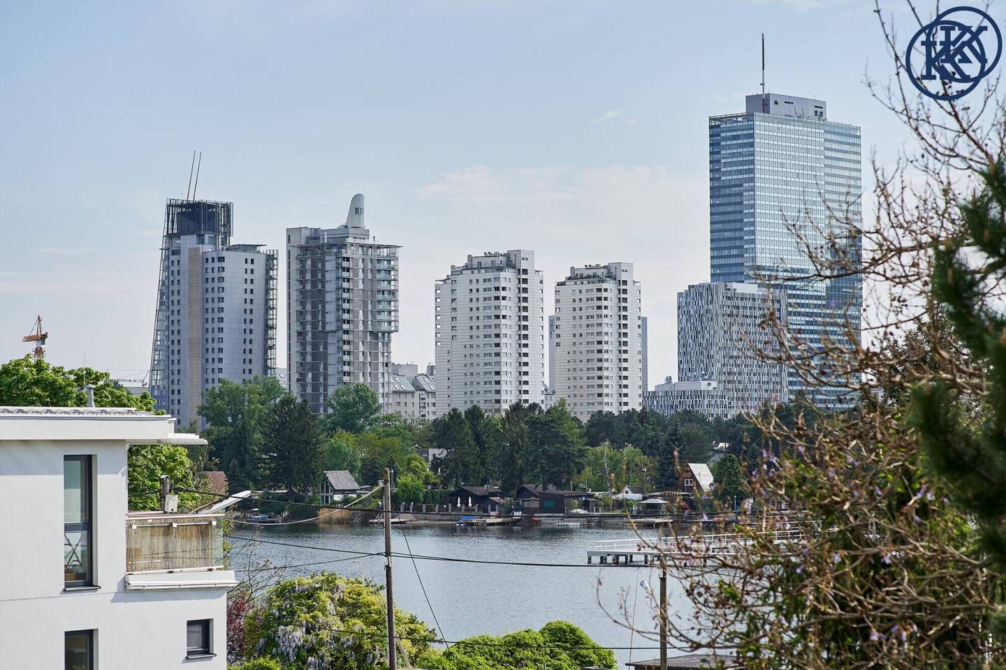 Exclusive living near Alte Donau, Donauzentrum &amp; U1 Kagran: 74 owner-occupied and investment apartments