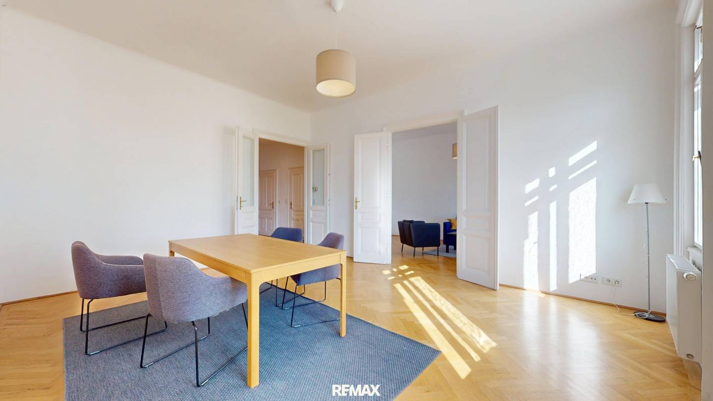 Zentrale 3-Zimmer-Altbauwohnung mit Lift in 1080 Wien | nahe Neubaugasse &amp; Innenstadt