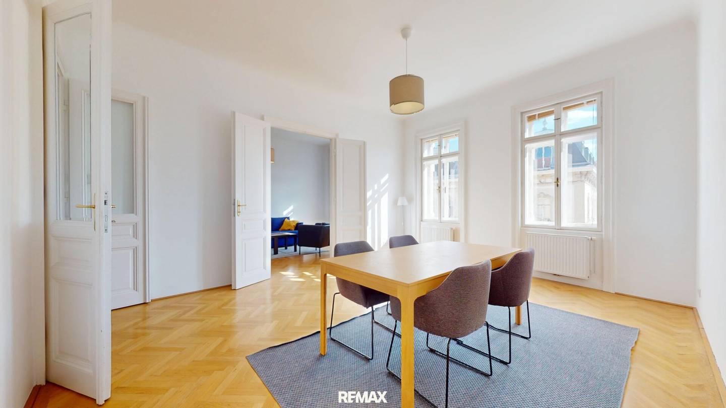 Zentrale 3-Zimmer-Altbauwohnung mit Lift in 1080 Wien | nahe Neubaugasse &amp; Innenstadt