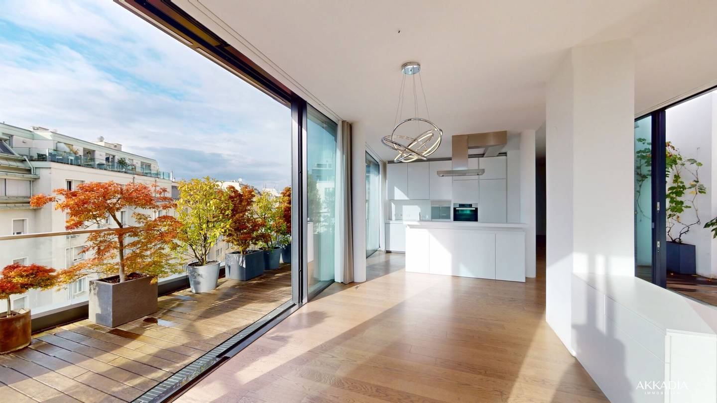 Exclusive penthouse in prime location with generous terrace areas
