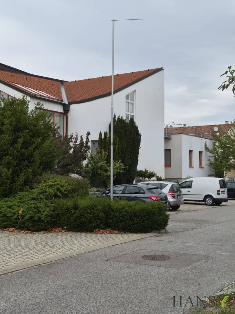 Investor hit! Office Shop Residential building RETURN around 11%