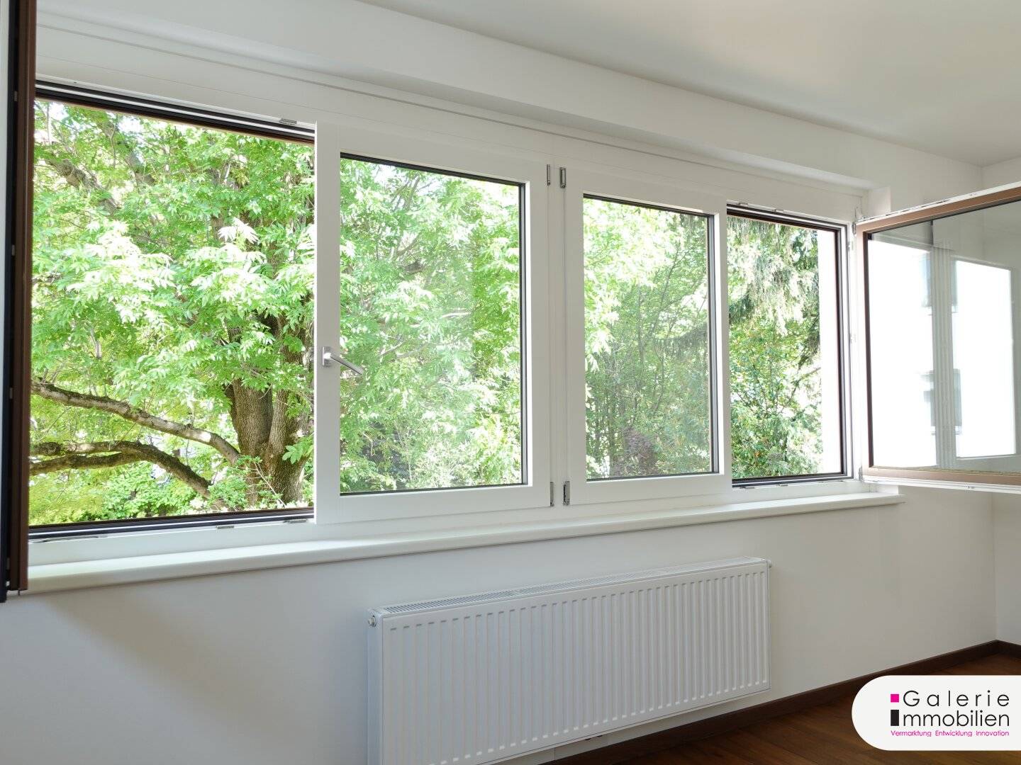 Very nice quiet apartment with separate south terrace