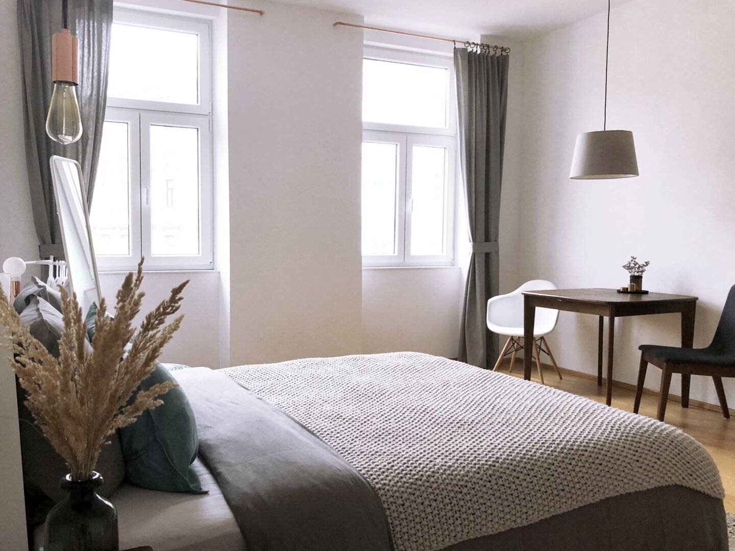 Top sanierte 1-Zi-Wohnung mit Fußbodenheizung &amp; Lift in 1200 Wien neben Augarten.