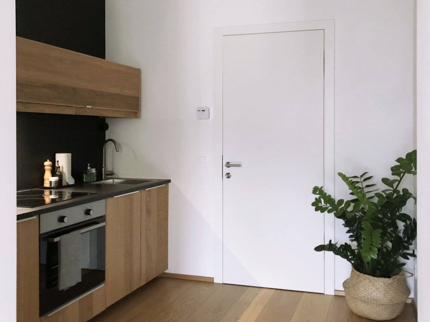 Top sanierte 1-Zi-Wohnung mit Fußbodenheizung &amp; Lift in 1200 Wien neben Augarten.