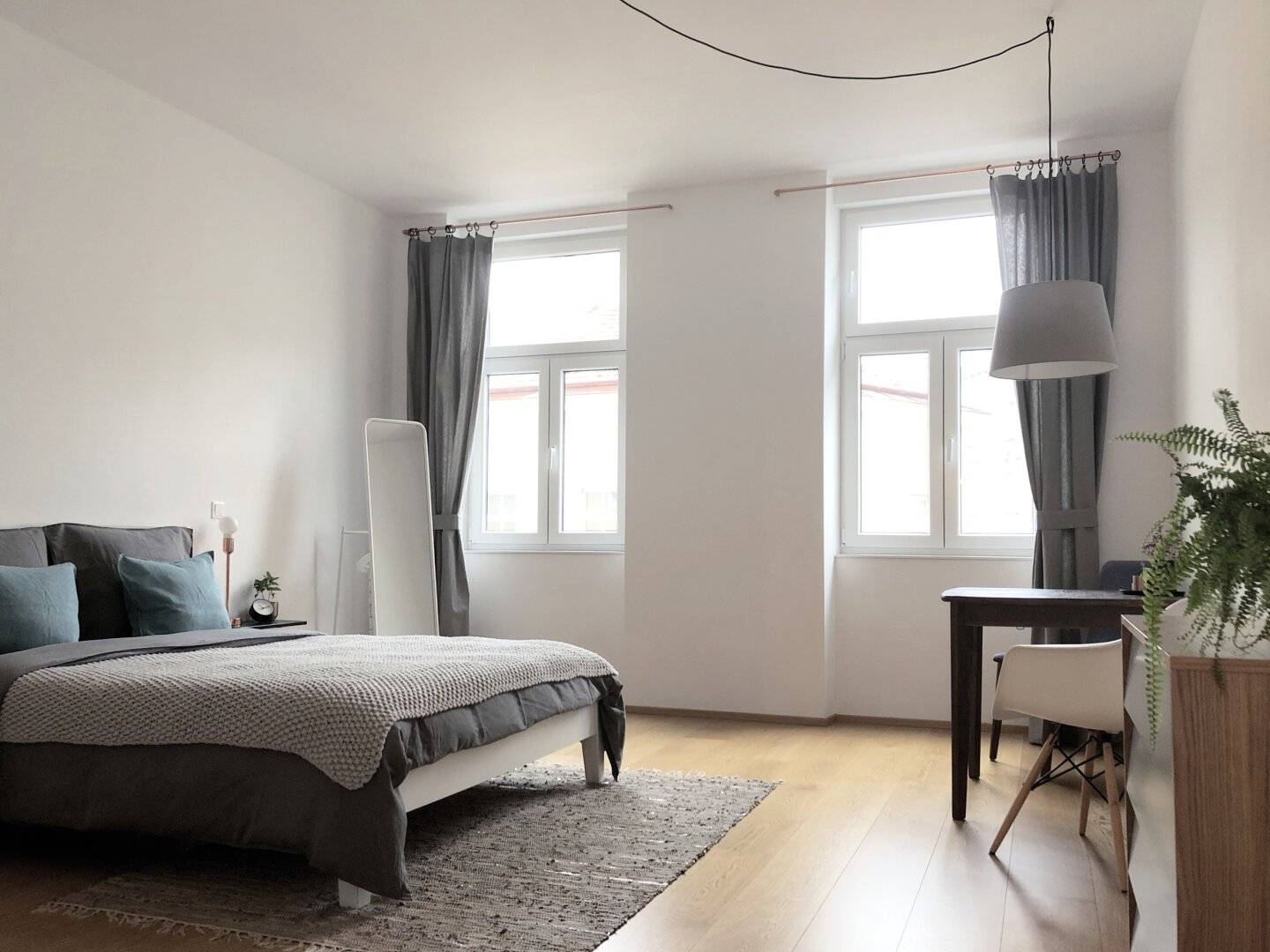 Top sanierte 1-Zi-Wohnung mit Fußbodenheizung &amp; Lift in 1200 Wien neben Augarten.