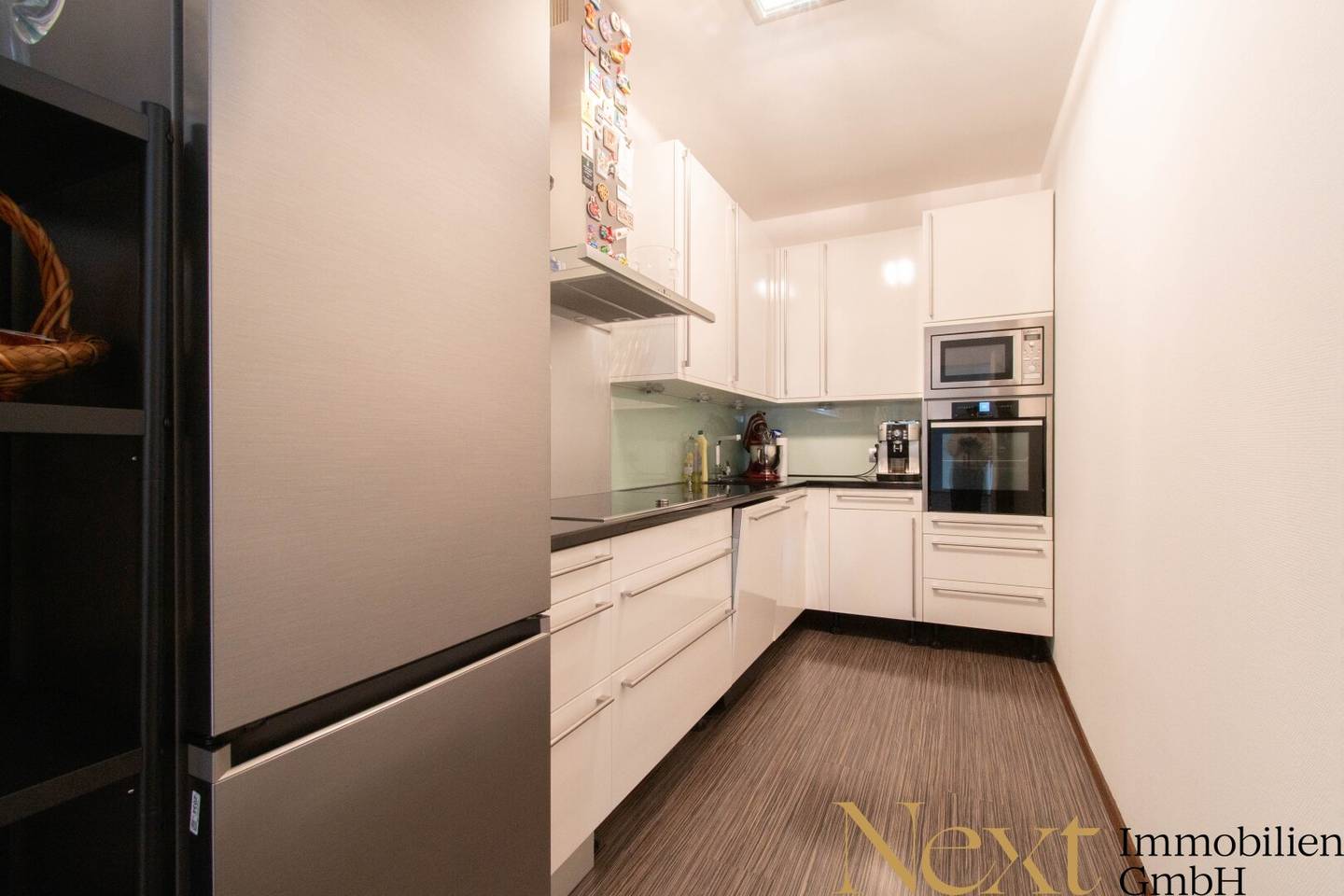 Central, family-friendly and spacious: 4-room apartment near Linzer Landstraße for sale