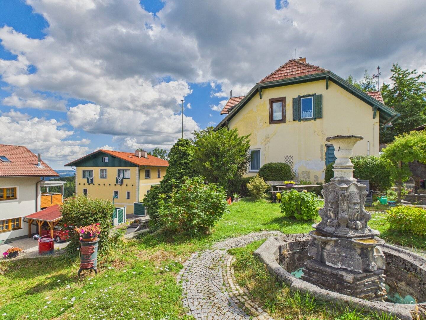 Plenty of space for new ideas | Single-family house on 1.334 m² in St. Corona am Wechsel