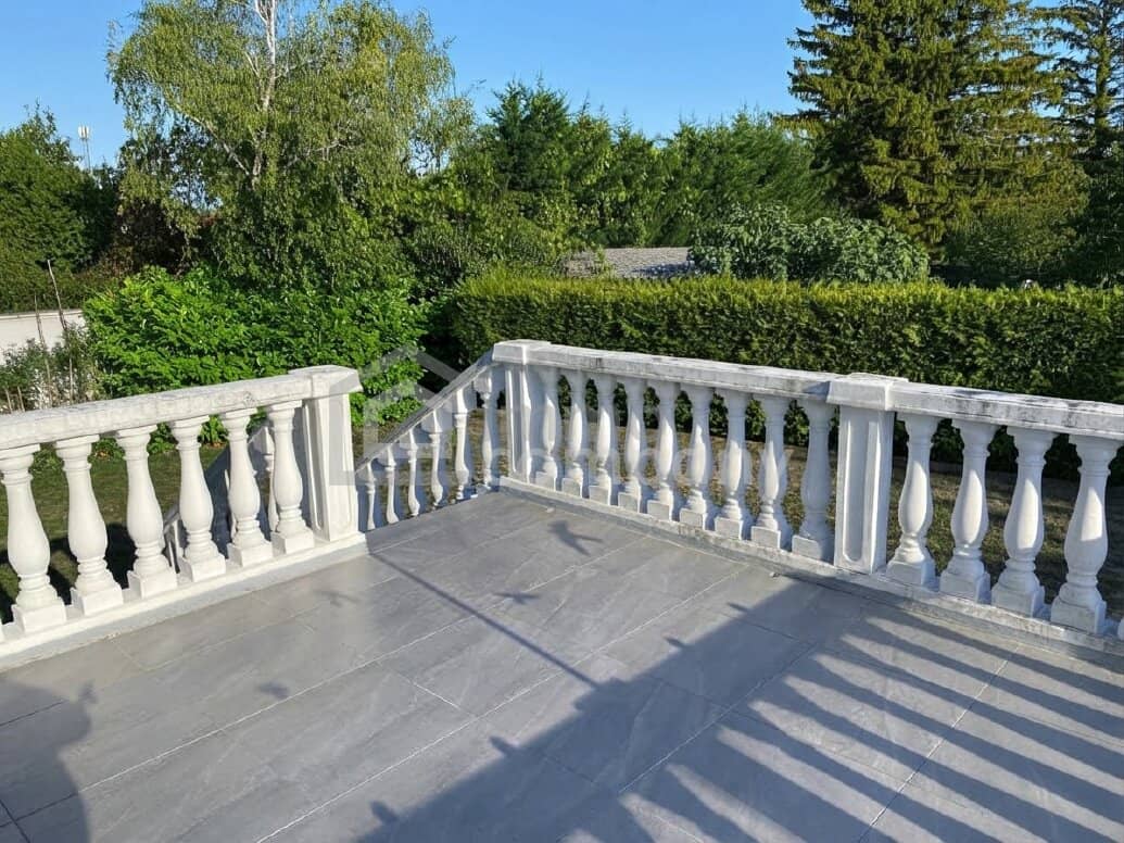High-quality detached house in excellent condition