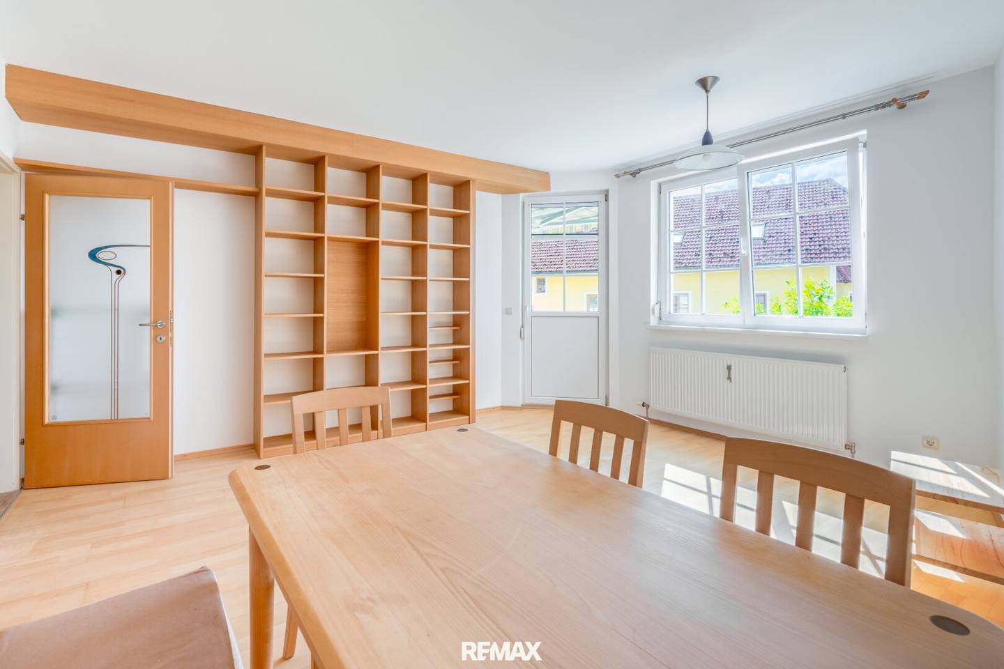 Quiet and close-to-nature living in Plesching – 3-room apartment with loggia