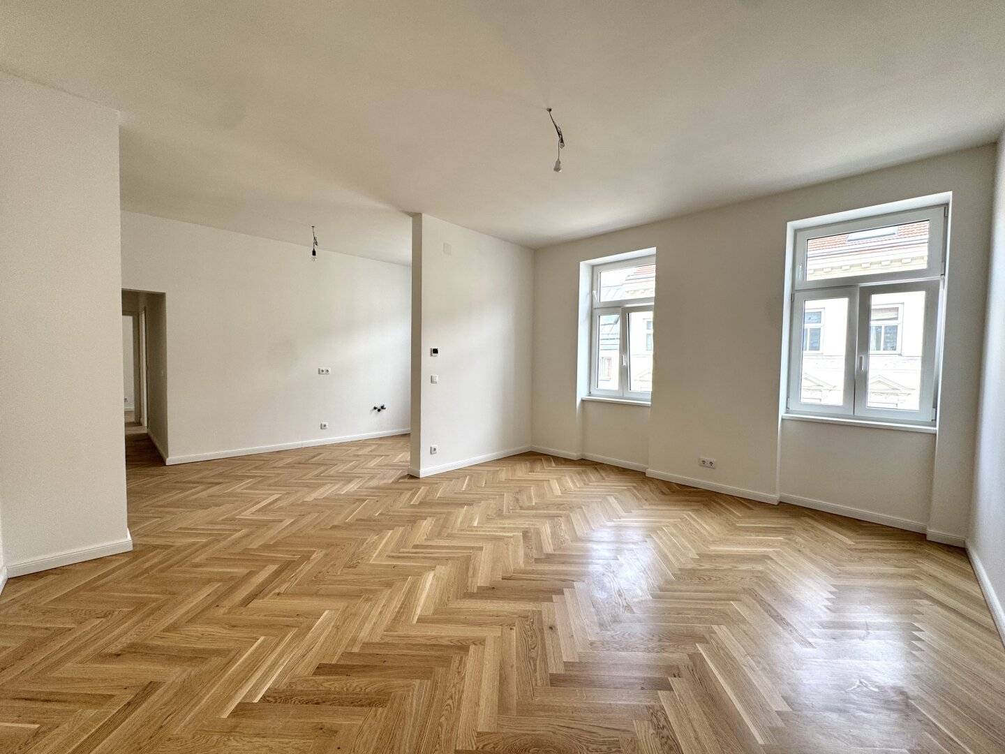High-quality &amp; Appealing - Spacious 3-room Apartment with Open Living Kitchen