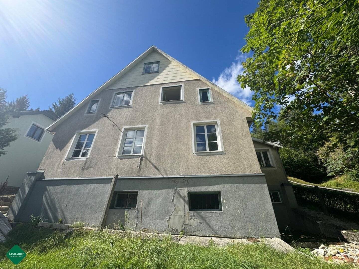Single-family house with potential in a central location in Semmering