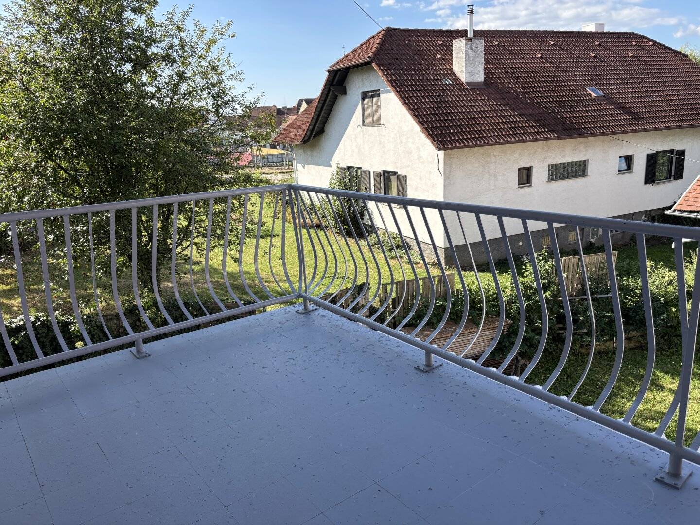 Rental apartment with 4 large rooms, also suitable for flatshare