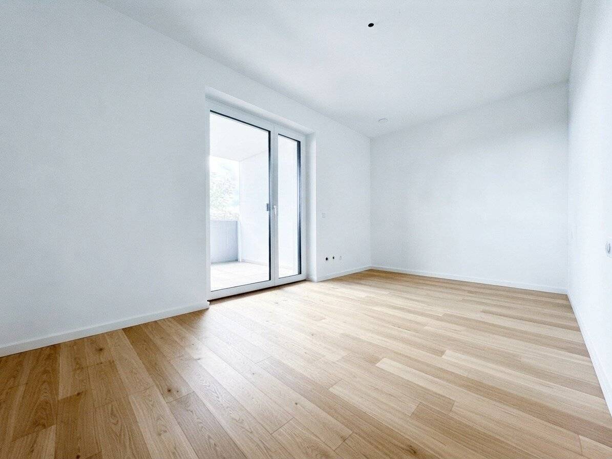New build apartment in the center of Wartberg II large loggia balcony II fitted kitchen II distant view
