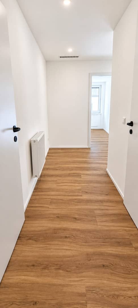 Bright Erstbezugswohnung after full renovation south facing with lift