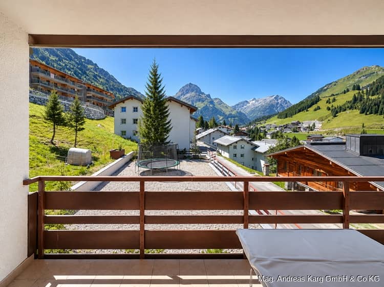 Ferienwohnung mit Omeshorn Panorama und zwei Balkonen