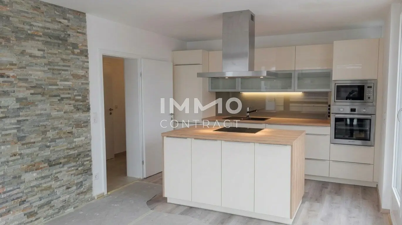 WOW! 1070 WIEN 3 ZIMMER · 2 BALKON + 41 M² TERRASSE Wohnen mit außergewöhnlichem Außenbereich