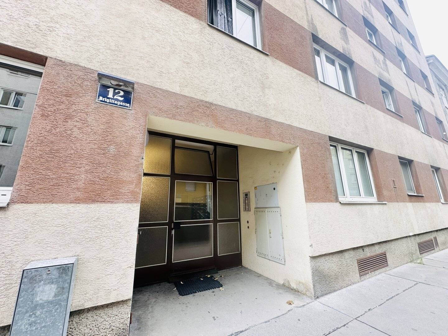 HERE YOU MUST BE QUICK - TOP PRICE! 3-room apartment - Ideal room layout! 20th district!