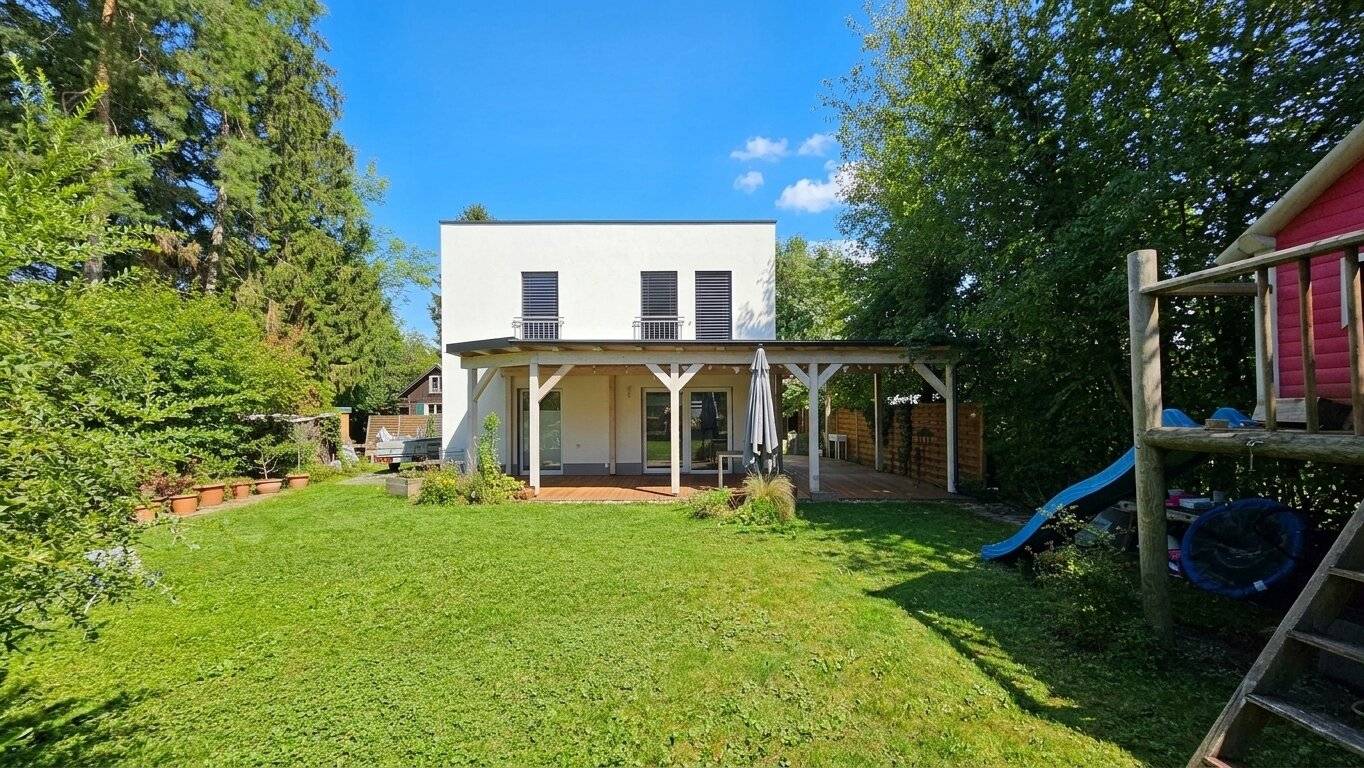 Traismauer: House with river access and natural garden