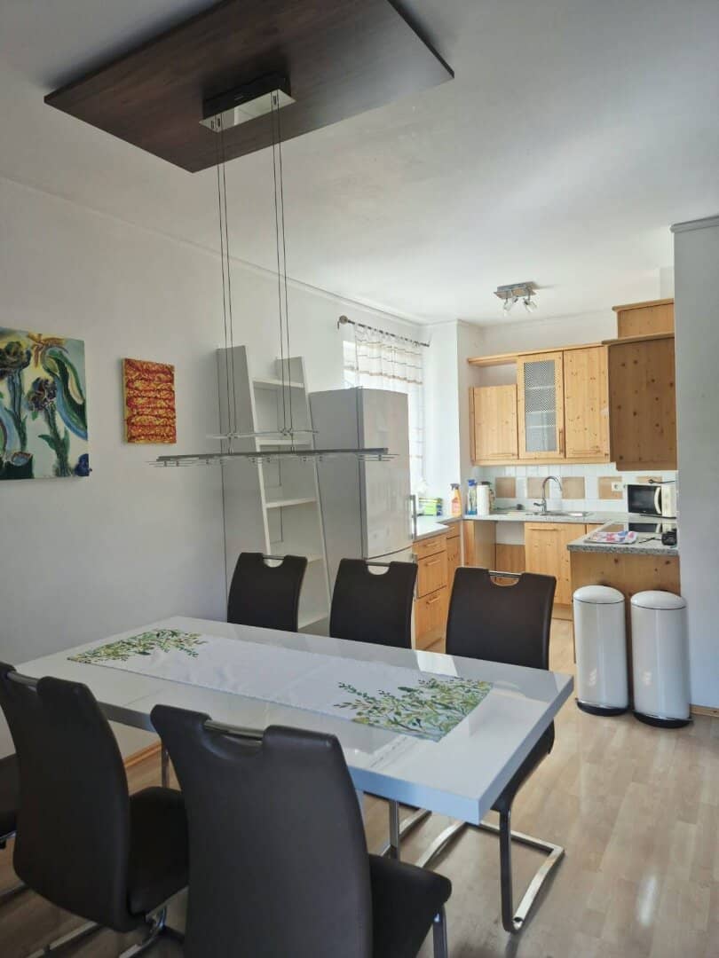 Charmante 3-Zimmer Wohnung mit Eigengarten in Baden