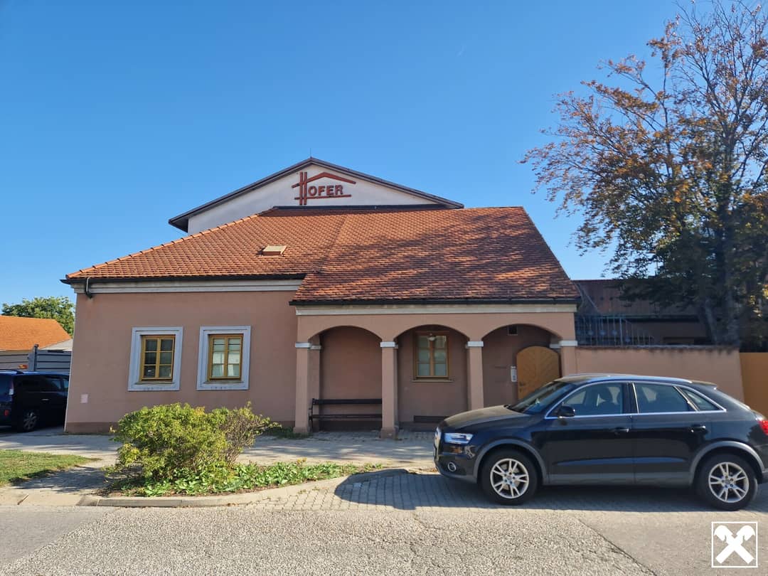 GELEGENHEIT AUF EIN RENOVIERUNGSBEDÜRFTIGES WOHNHAUS IN ZENTRUMSLAGE VON MISTELBACH MIT MÖGLICHKEIT AUF BIS ZU VIER WOHNEINHEITEN