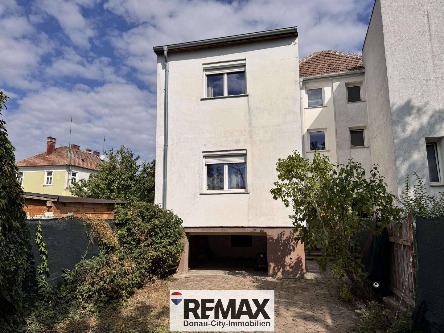 Zentrumsnahe familienwohnung mit privatem garten