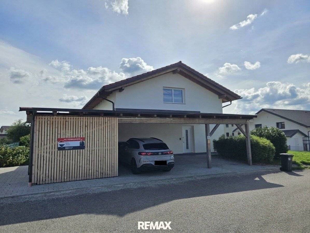 Like-new house in Neukirchen an der Enknach