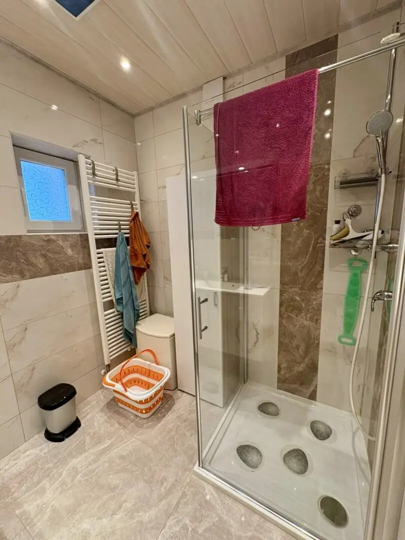 Bungalow with large plot in Vasoldsberg – plenty of space, peace and proximity to Graz