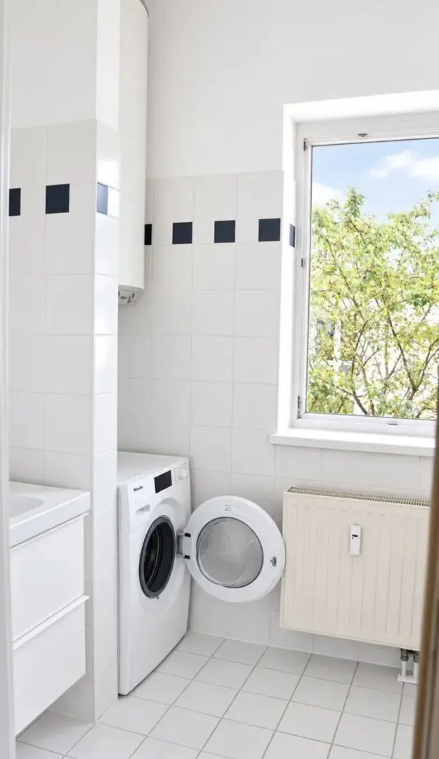 Ruckerlberg – Exclusive 2-room apartment with west-facing balcony in sought-after Graz green location