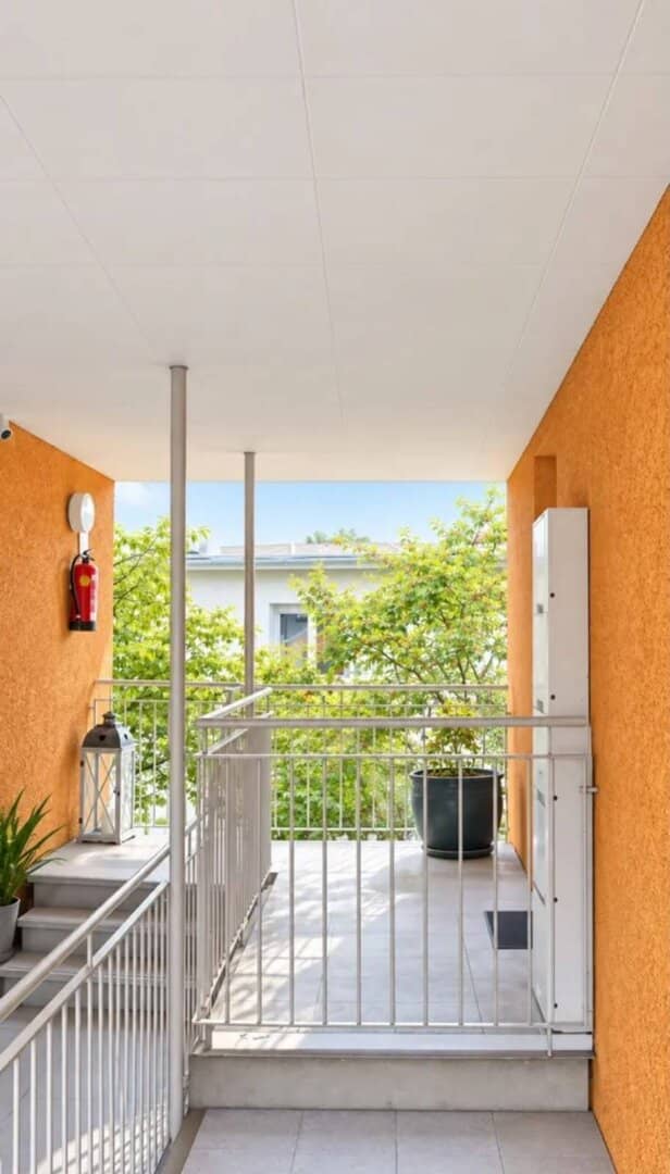 Ruckerlberg – Exclusive 2-room apartment with west-facing balcony in sought-after Graz green location