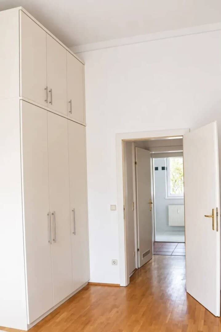 Ruckerlberg – Exclusive 2-room apartment with west-facing balcony in sought-after Graz green location
