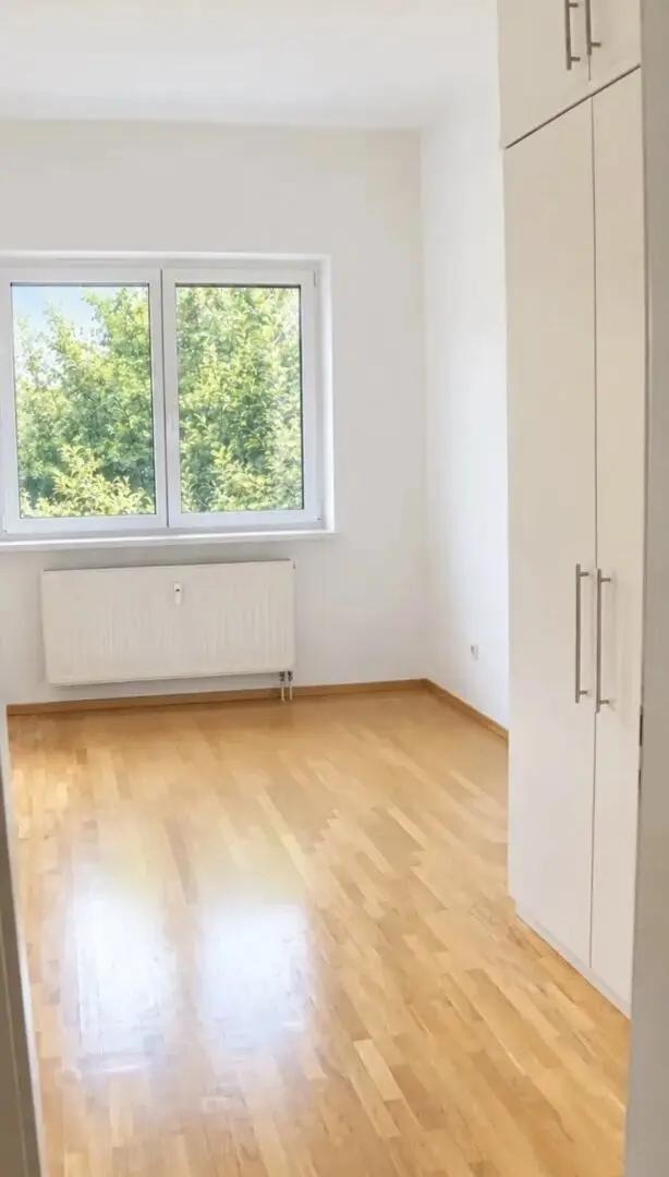 Ruckerlberg – Exclusive 2-room apartment with west-facing balcony in sought-after Graz green location