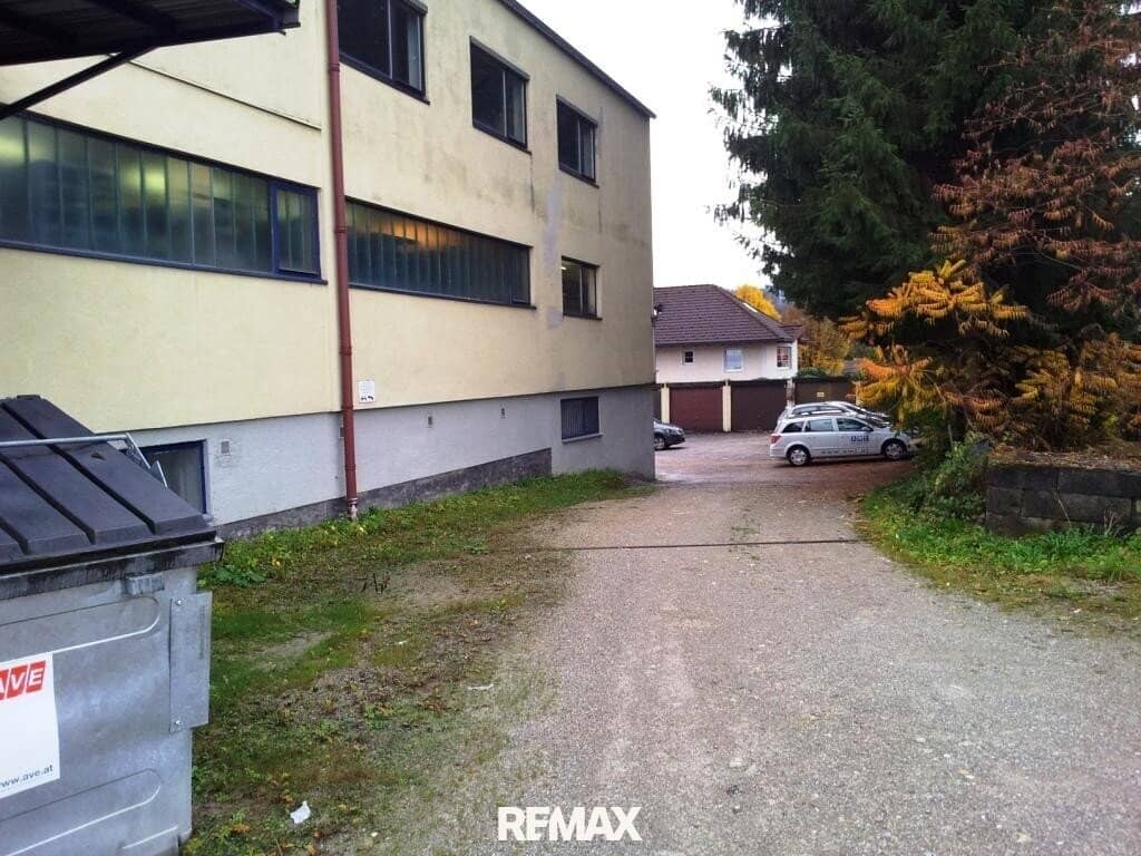 Warehouse with Office in Hallwang/Mayrwies