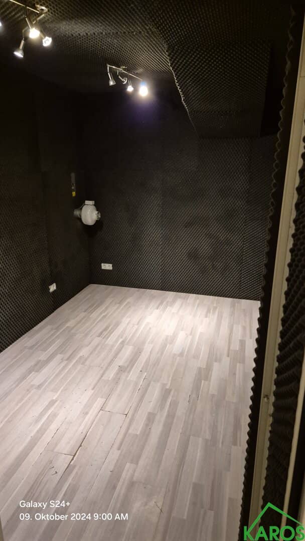 Small storage 8 m² in 1110 Vienna, 1st basement, low rent only €180 monthly!