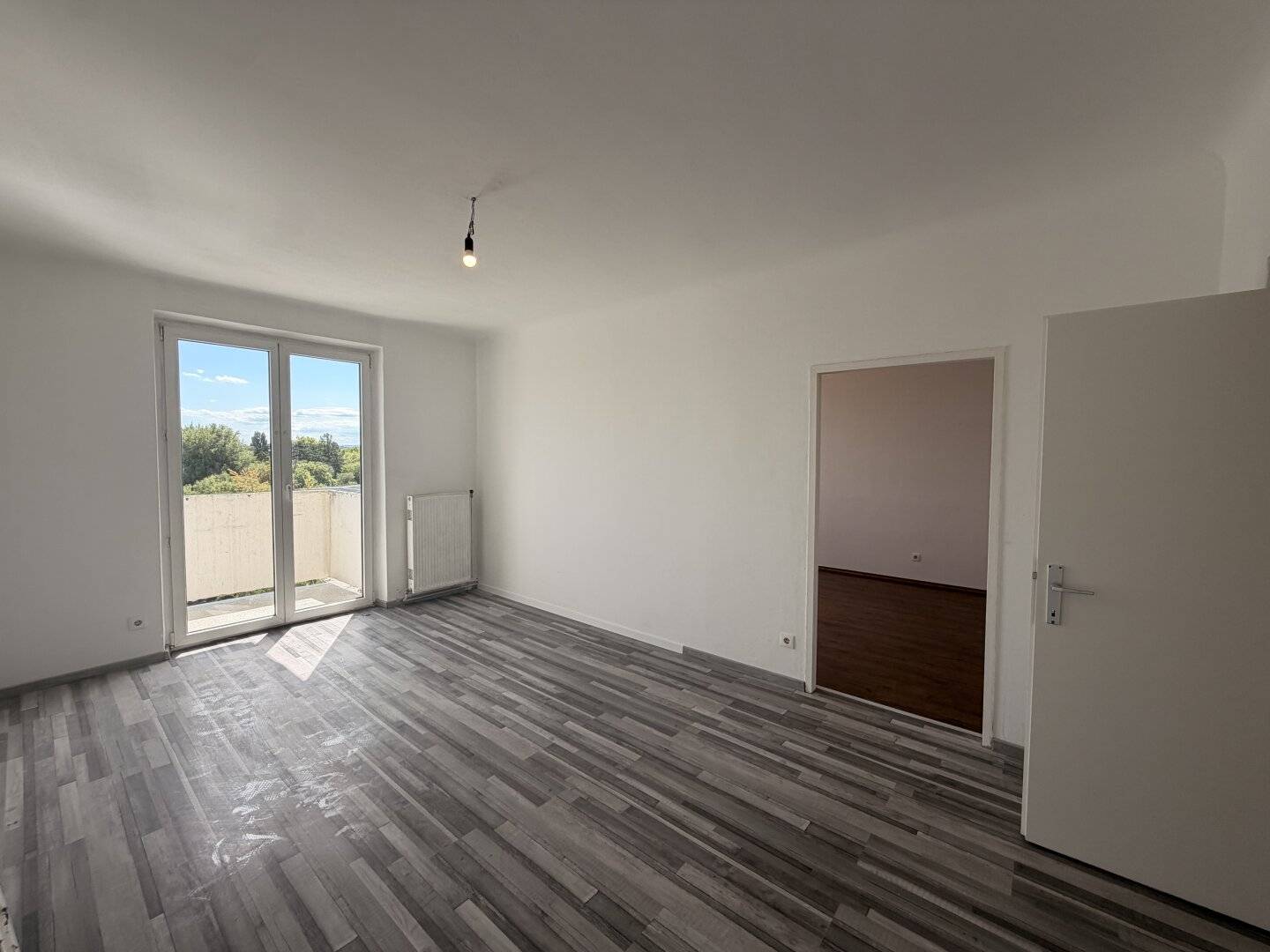 Brauhausstraße - 3 room apartment with balcony for rent