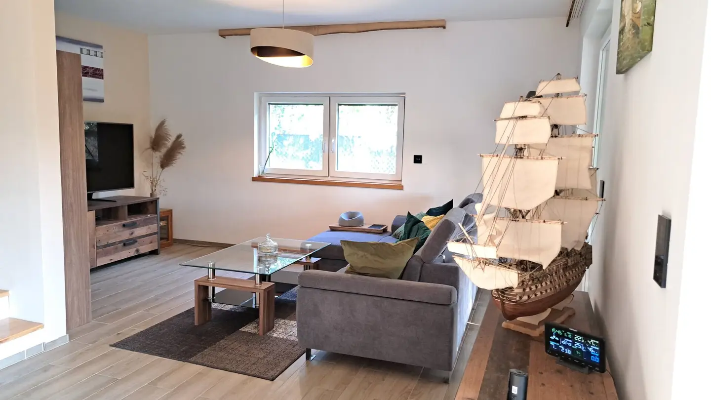 Sehr gepflegtes, SMARTES Eck - Reihenhaus mit 4 Zimmer, privatem Garten, gemütlicher Terrasse &amp; Pool