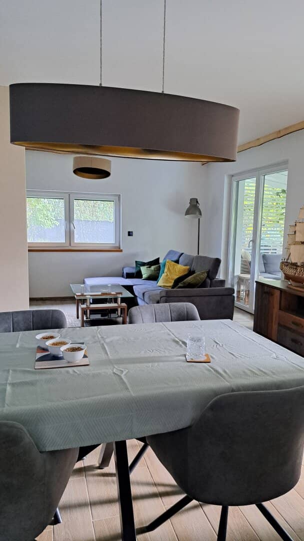 Sehr gepflegtes, SMARTES Eck - Reihenhaus mit 4 Zimmer, privatem Garten, gemütlicher Terrasse &amp; Pool