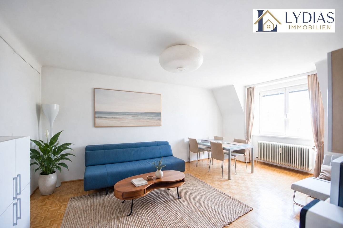Bright and cozy 2.5-room apartment in quiet courtyard location, communal garden - top location near U6 station